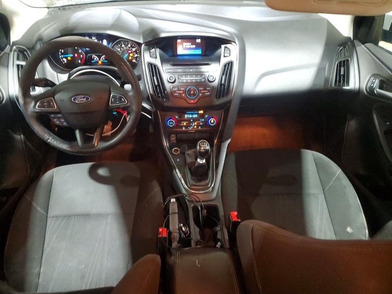 2017 FORD FOCUS SE SE 8