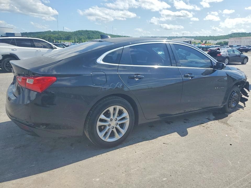 2017 CHEVROLET MALIBU LT 3