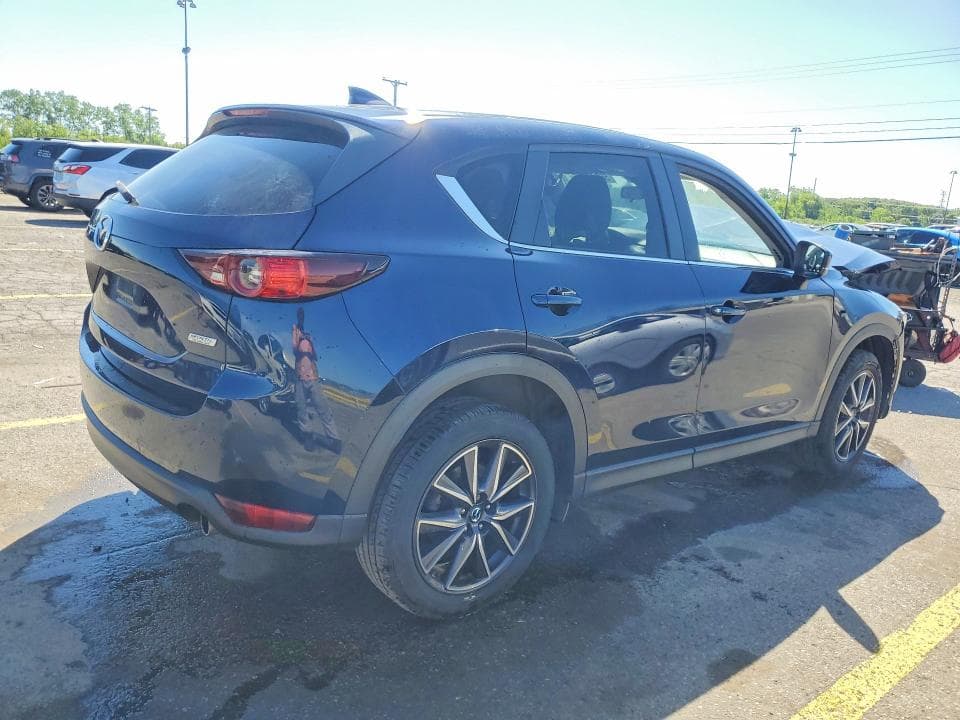 2018 MAZDA CX-5 TOURING 3