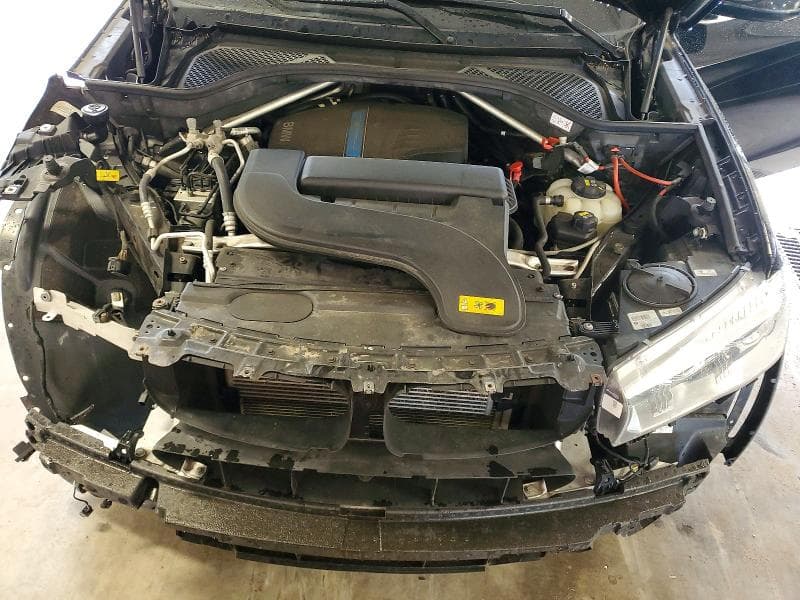 2017 BMW X5 XDR40E 12