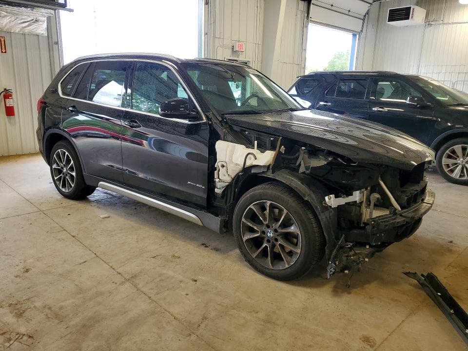 2017 BMW X5 XDR40E 4