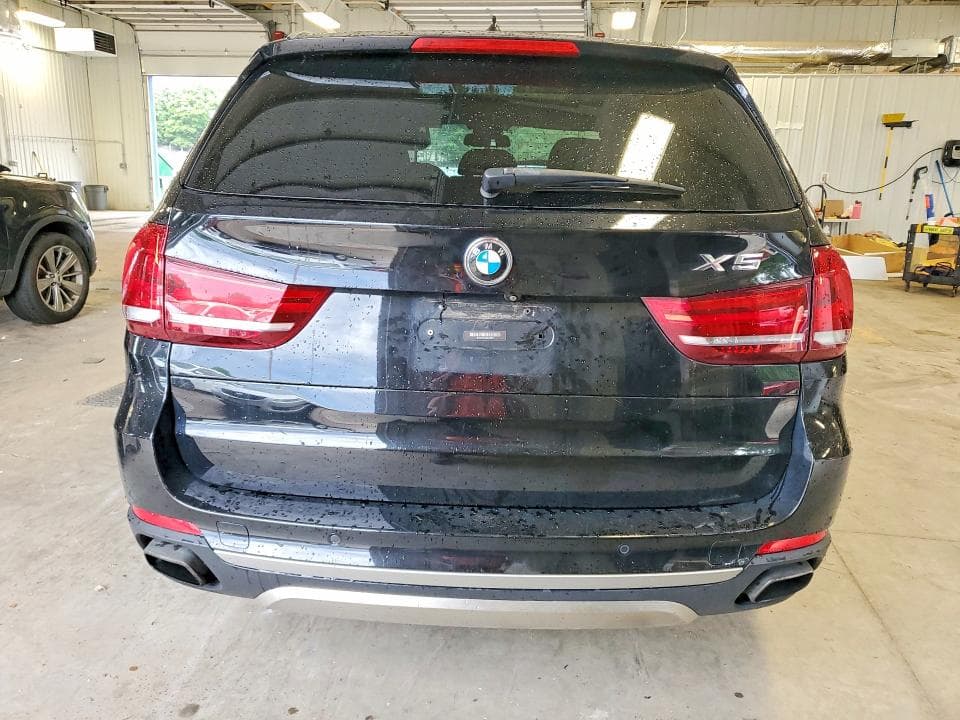 2017 BMW X5 XDR40E 6