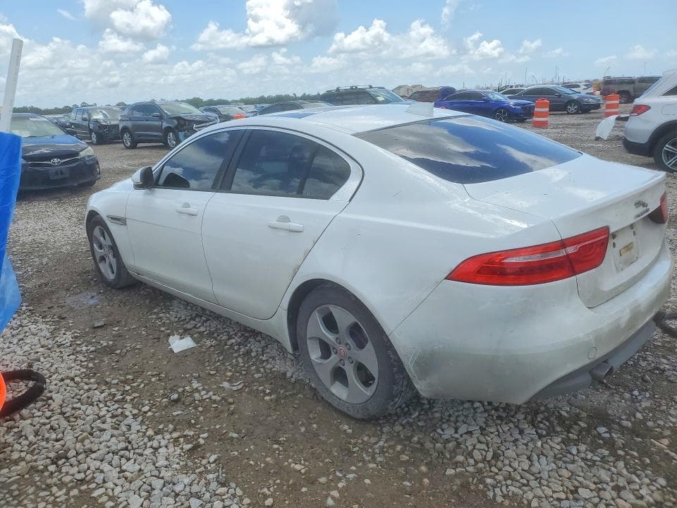 2017 JAGUAR XE 2