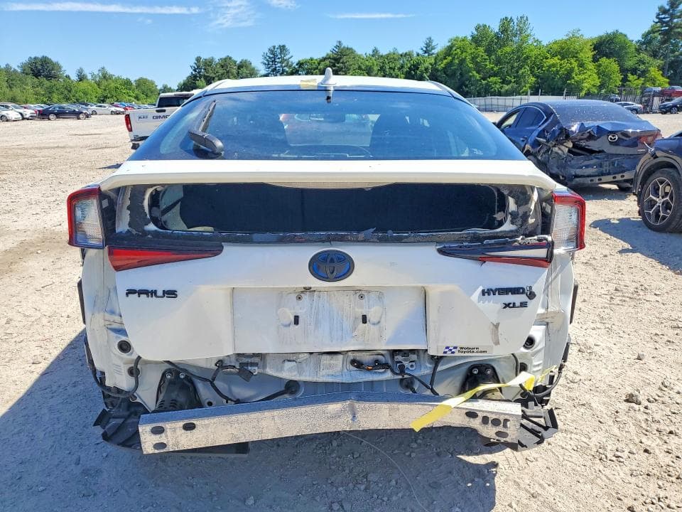 2021 TOYOTA PRIUS 2020 EDITION 6