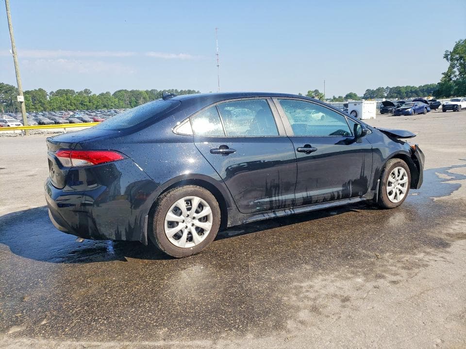 2026 TOYOTA COROLLA LE 3