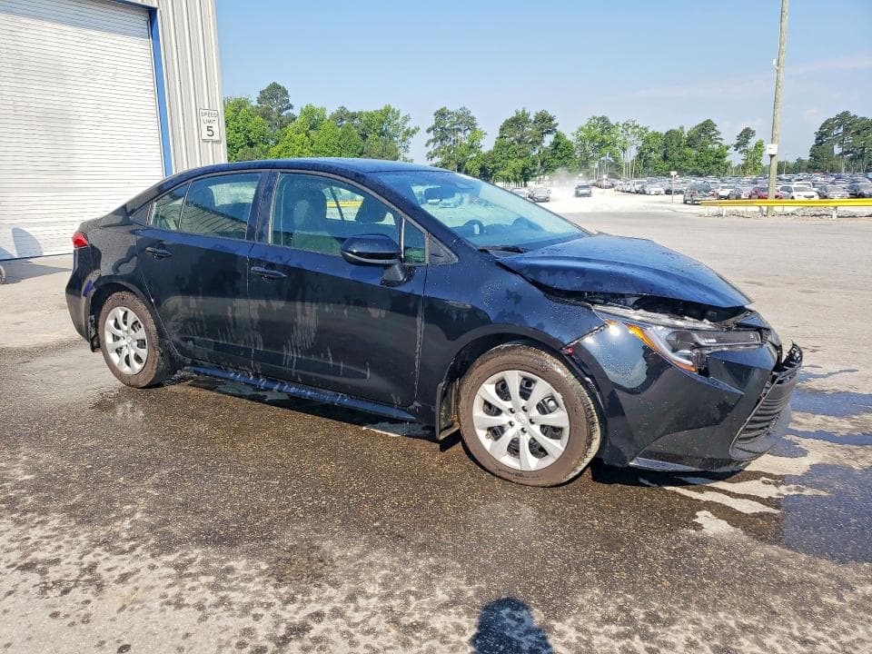 2026 TOYOTA COROLLA LE 4