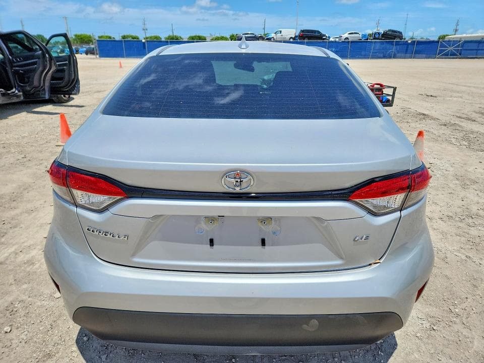 2026 TOYOTA COROLLA LE LE 6
