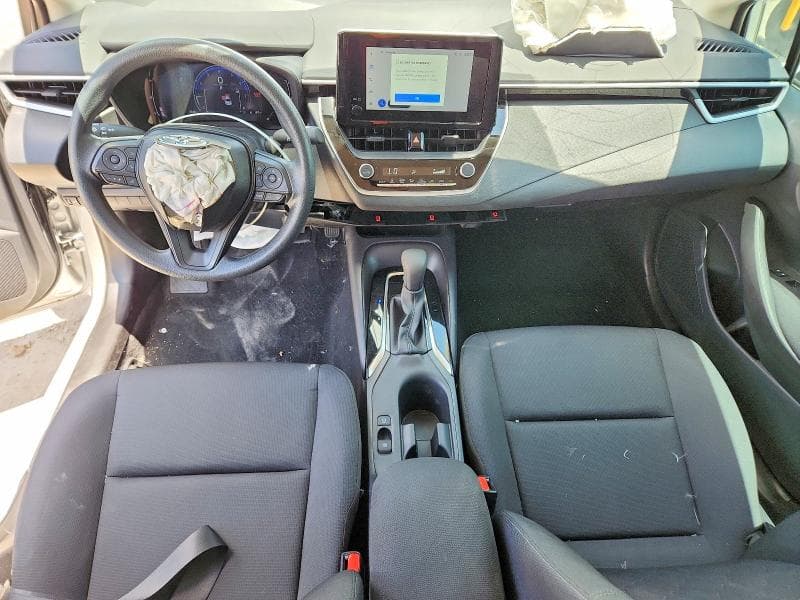 2026 TOYOTA COROLLA LE LE 8
