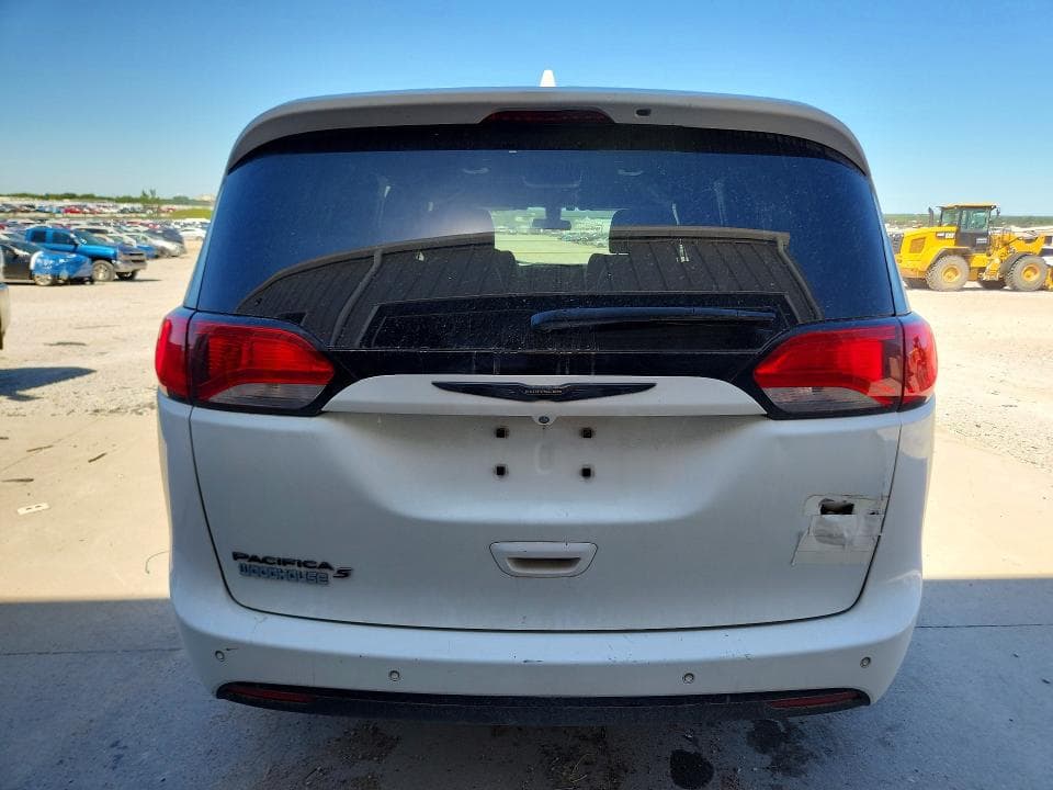 2018 CHRYSLER PACIFICA TOURING L 6