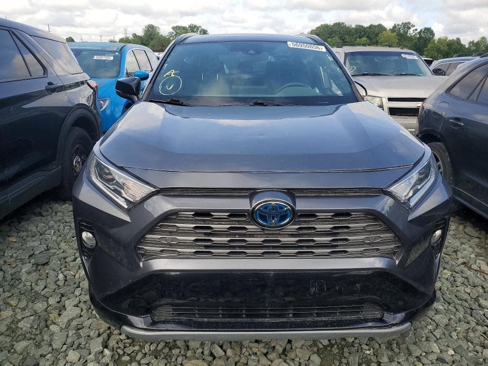 2021 TOYOTA RAV4 XSE 5