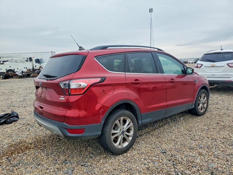 2018 FORD ESCAPE SE 3