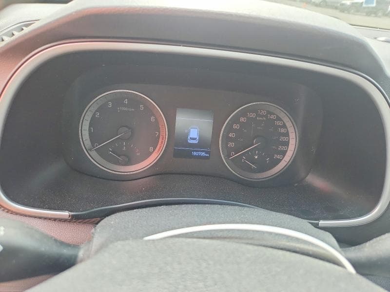 2019 HYUNDAI TUCSON SE 9