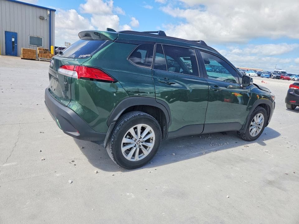 2023 TOYOTA COROLLA CROSS LE LE 3