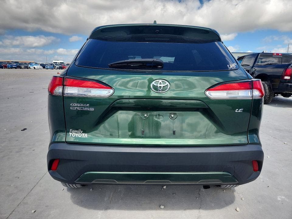 2023 TOYOTA COROLLA CROSS LE LE 6