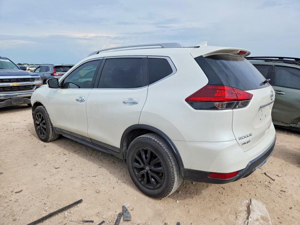2018 NISSAN ROGUE SV 2