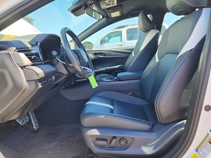 2025 TOYOTA CAMRY SE SE 7