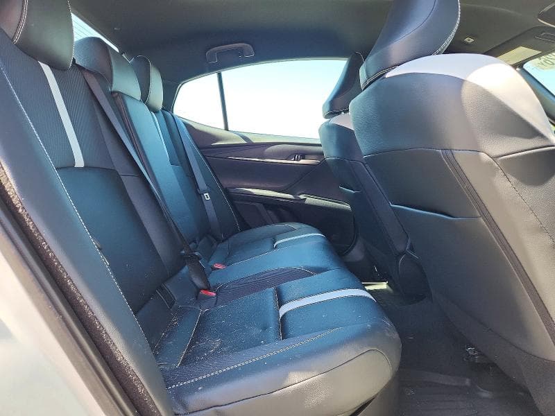 2025 TOYOTA CAMRY SE SE 10
