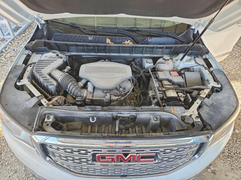 2019 GMC ACADIA DENALI 12