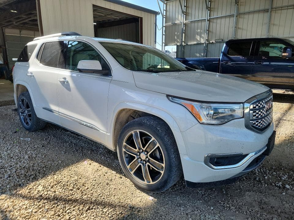 2019 GMC ACADIA DENALI 4