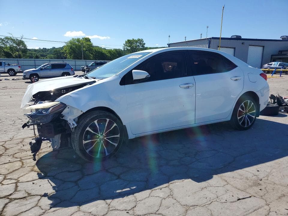 2017 TOYOTA COROLLA SE - 1