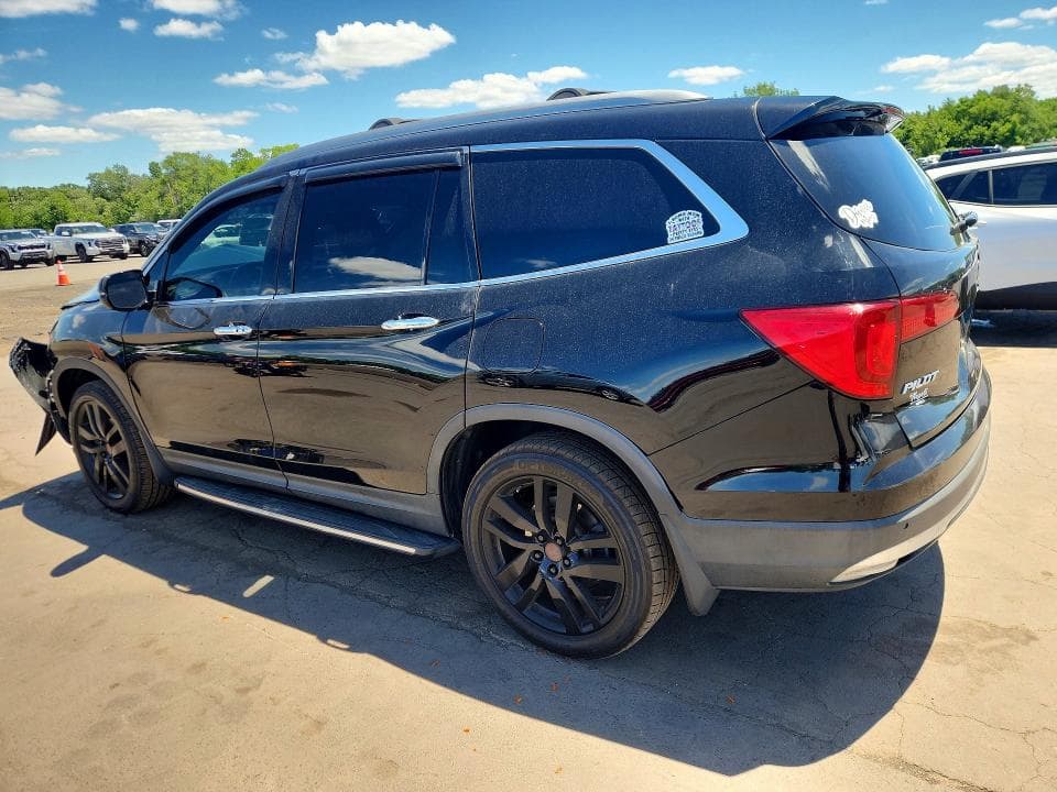 2017 HONDA PILOT ELITE 2