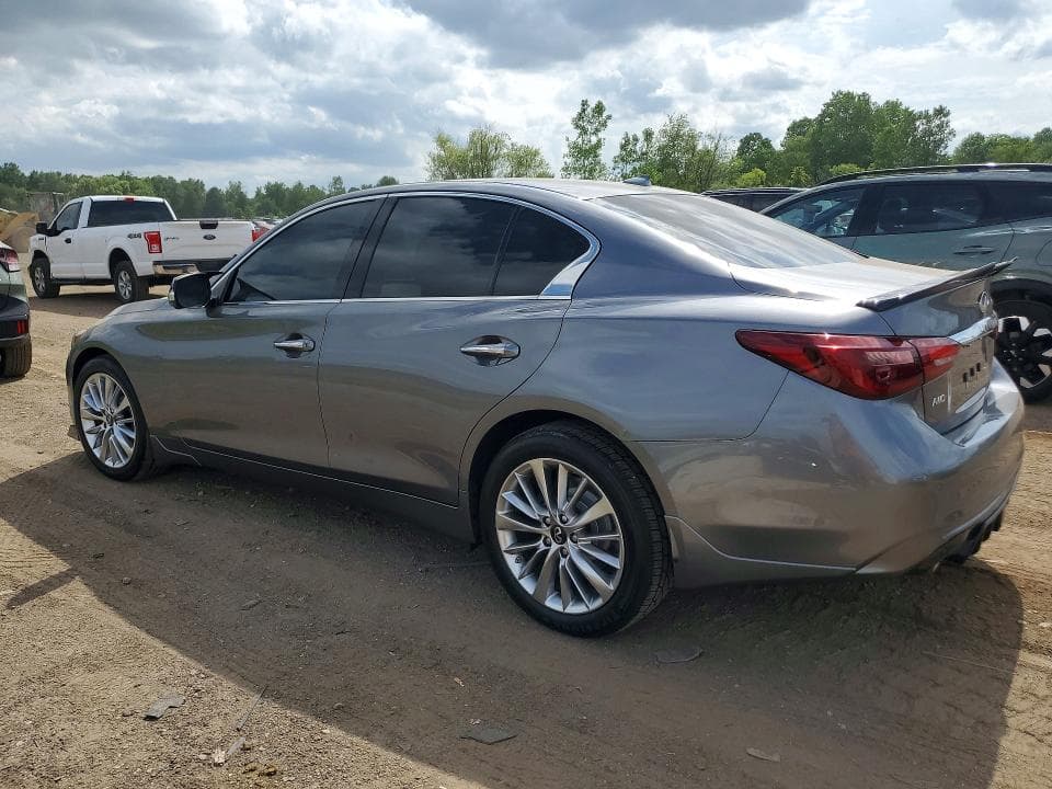 2021 INFINITI Q50 LUXE LUXE 3