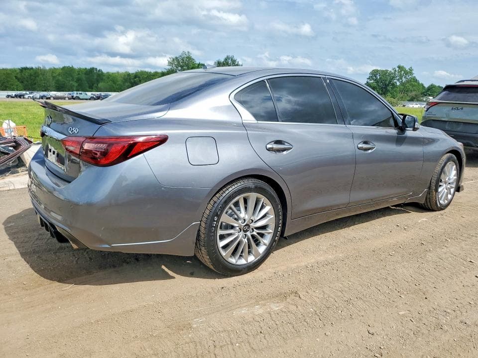 2021 INFINITI Q50 LUXE LUXE 4