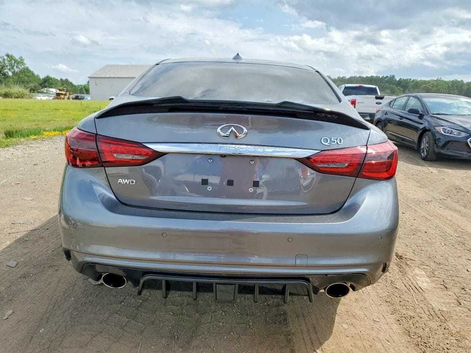 2021 INFINITI Q50 LUXE LUXE 7