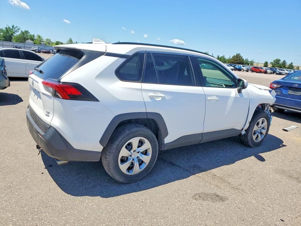 2019 TOYOTA RAV4 LE LE 3