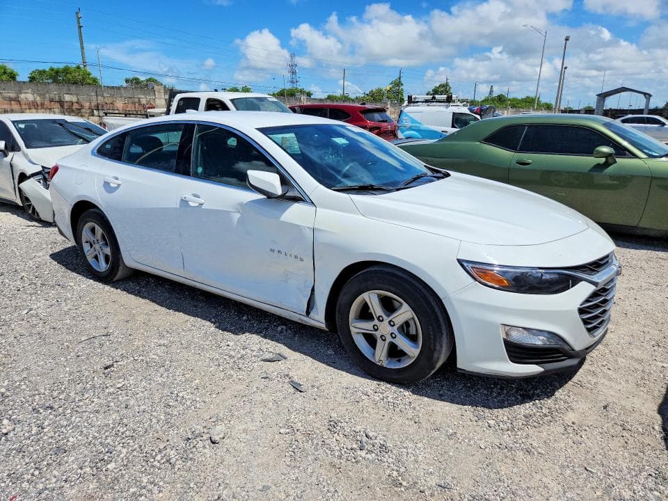 2024 CHEVROLET MALIBU LT LT 5