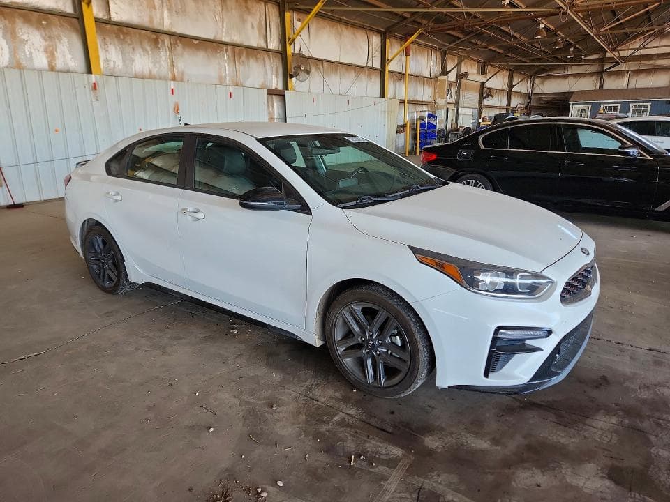2021 KIA FORTE GT-LINE 4