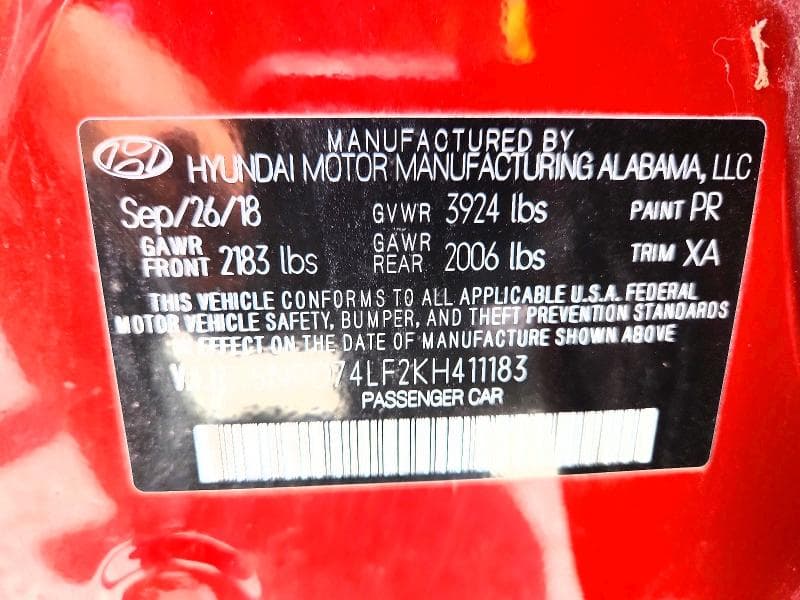 2019 HYUNDAI ELANTRA SE 12