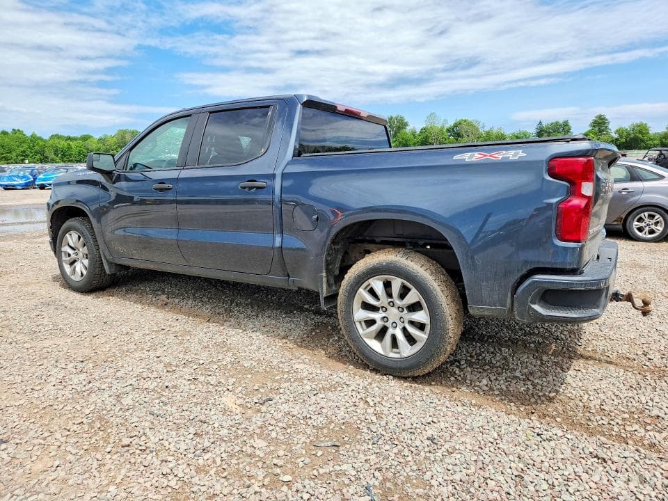 2021 CHEVROLET SILVERADO K1500 CUSTOM 2