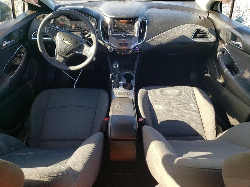 2019 CHEVROLET CRUZE LT 8