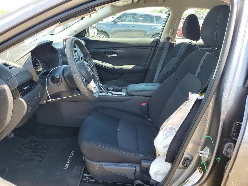 2024 NISSAN SENTRA SV SV 7