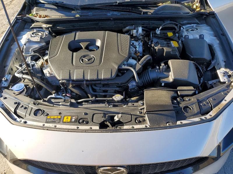 2025 MAZDA 3 PREFERRED 11