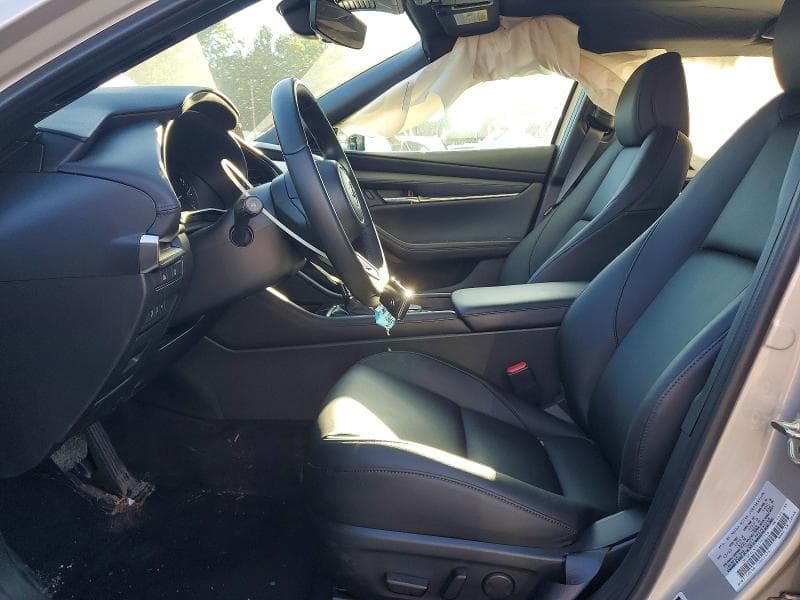 2025 MAZDA 3 PREFERRED 7