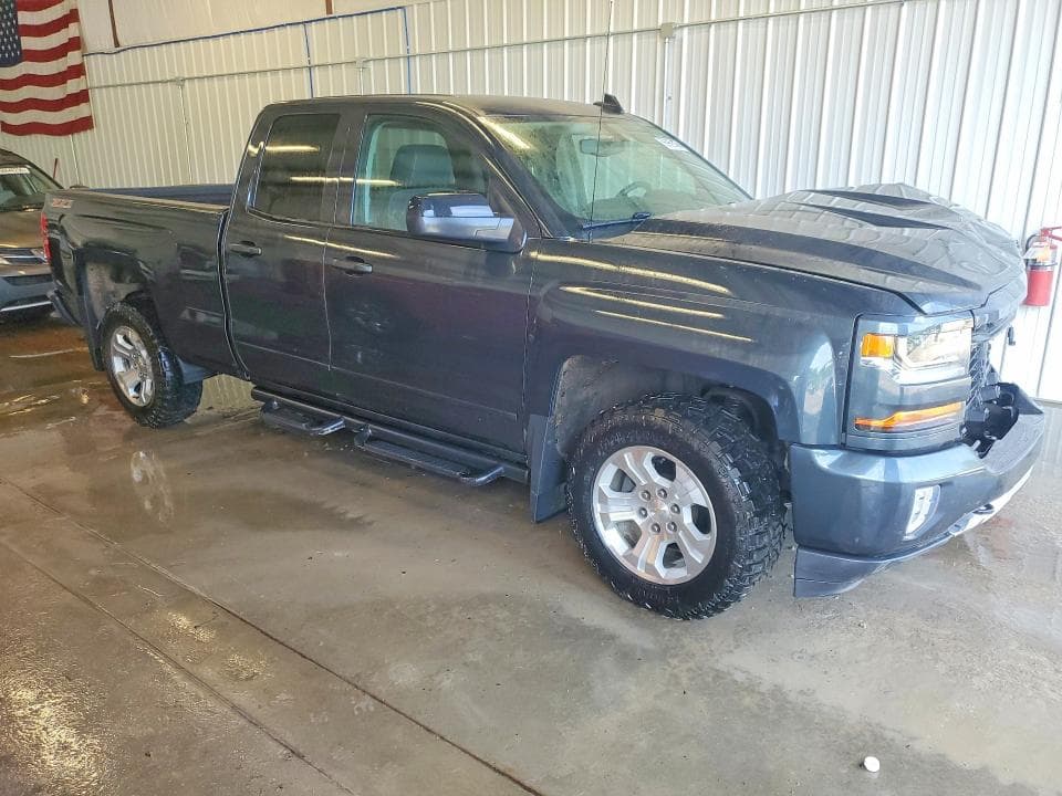 2017 CHEVROLET SILVERADO K1500 LT 4