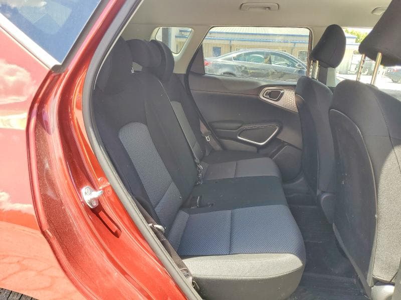 2025 KIA SOUL LX 11