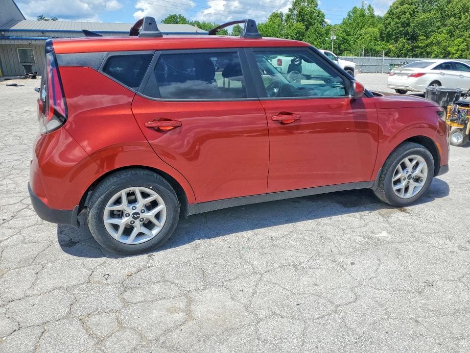 2025 KIA SOUL LX 3