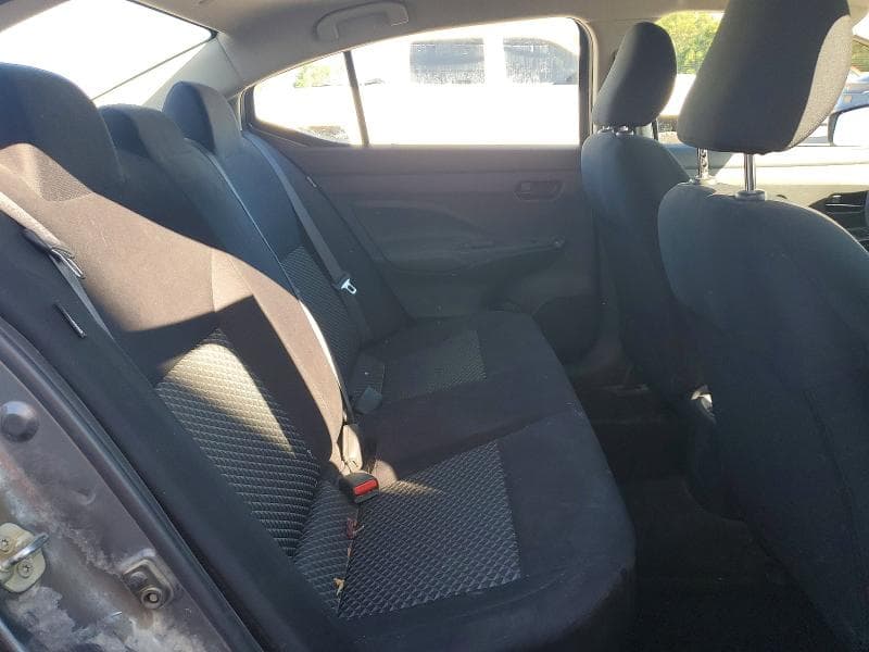 2022 NISSAN VERSA S S 10