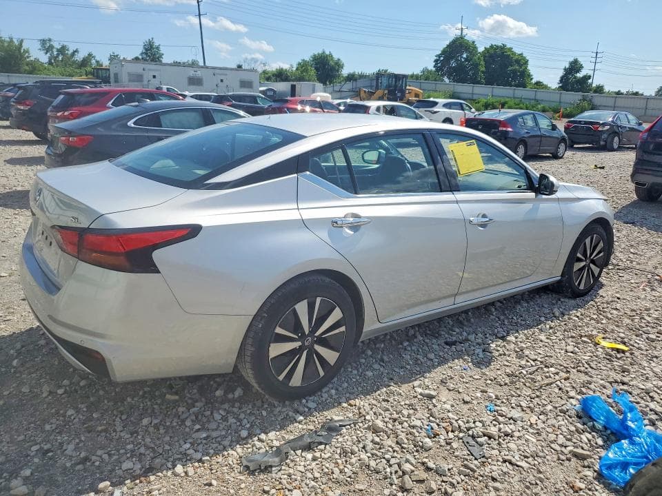 2019 NISSAN ALTIMA SL 3