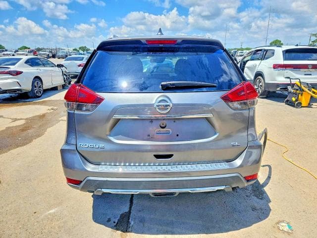 2017 NISSAN ROGUE SL 6