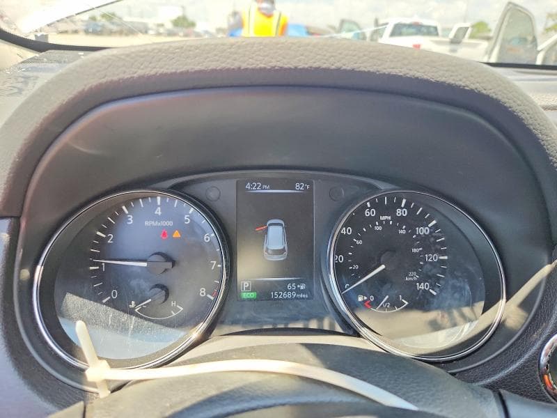 2017 NISSAN ROGUE SL 9