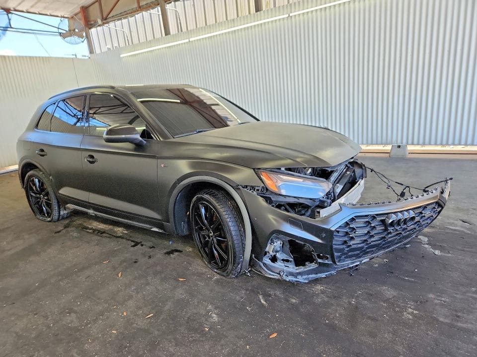 2022 AUDI Q5 E PRESTIGE 55 4