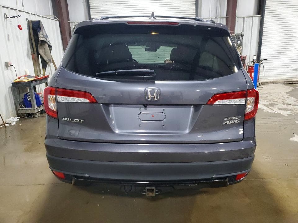 2022 HONDA PILOT SE 6