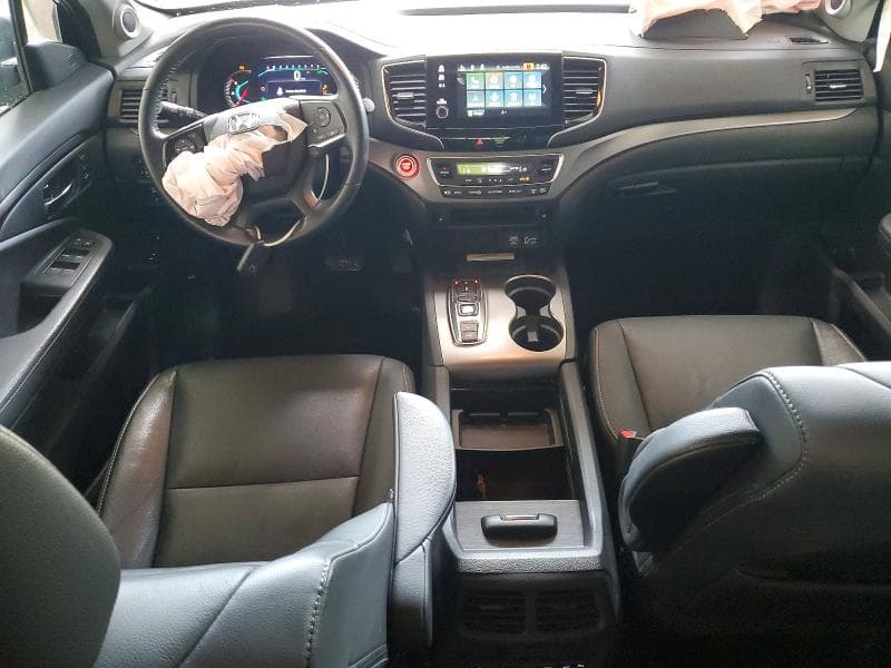 2022 HONDA PILOT SE 8