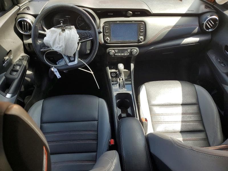 2022 NISSAN KICKS SR 8
