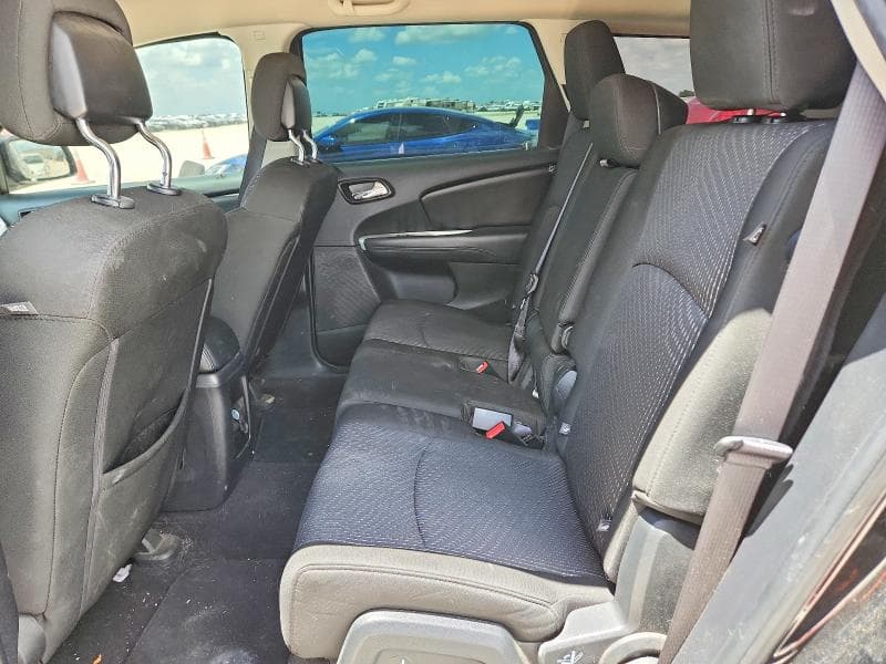 2020 DODGE JOURNEY SE 11