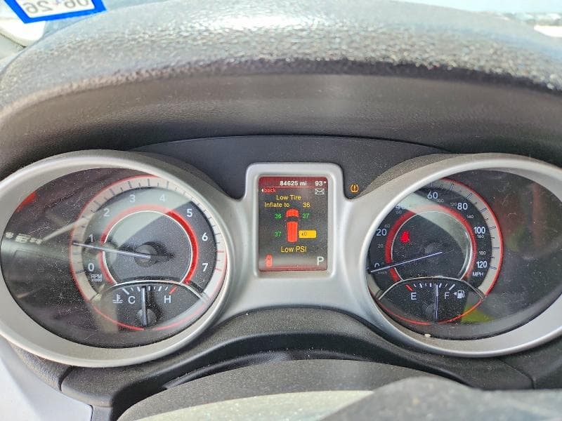 2020 DODGE JOURNEY SE 9